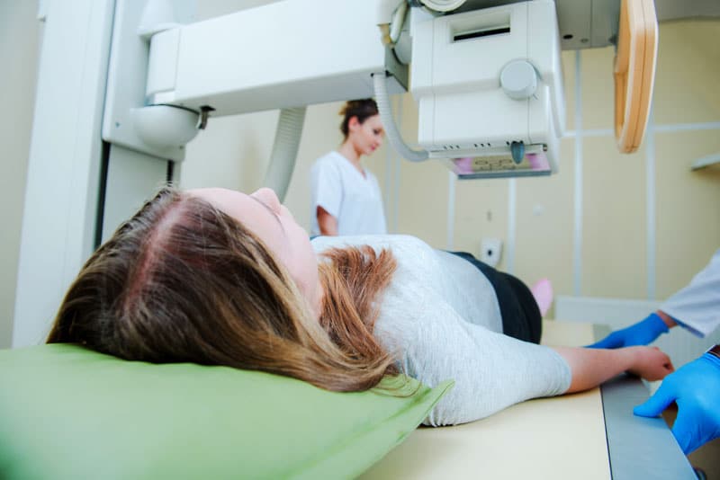 radiology-x-ray-scanning-800px